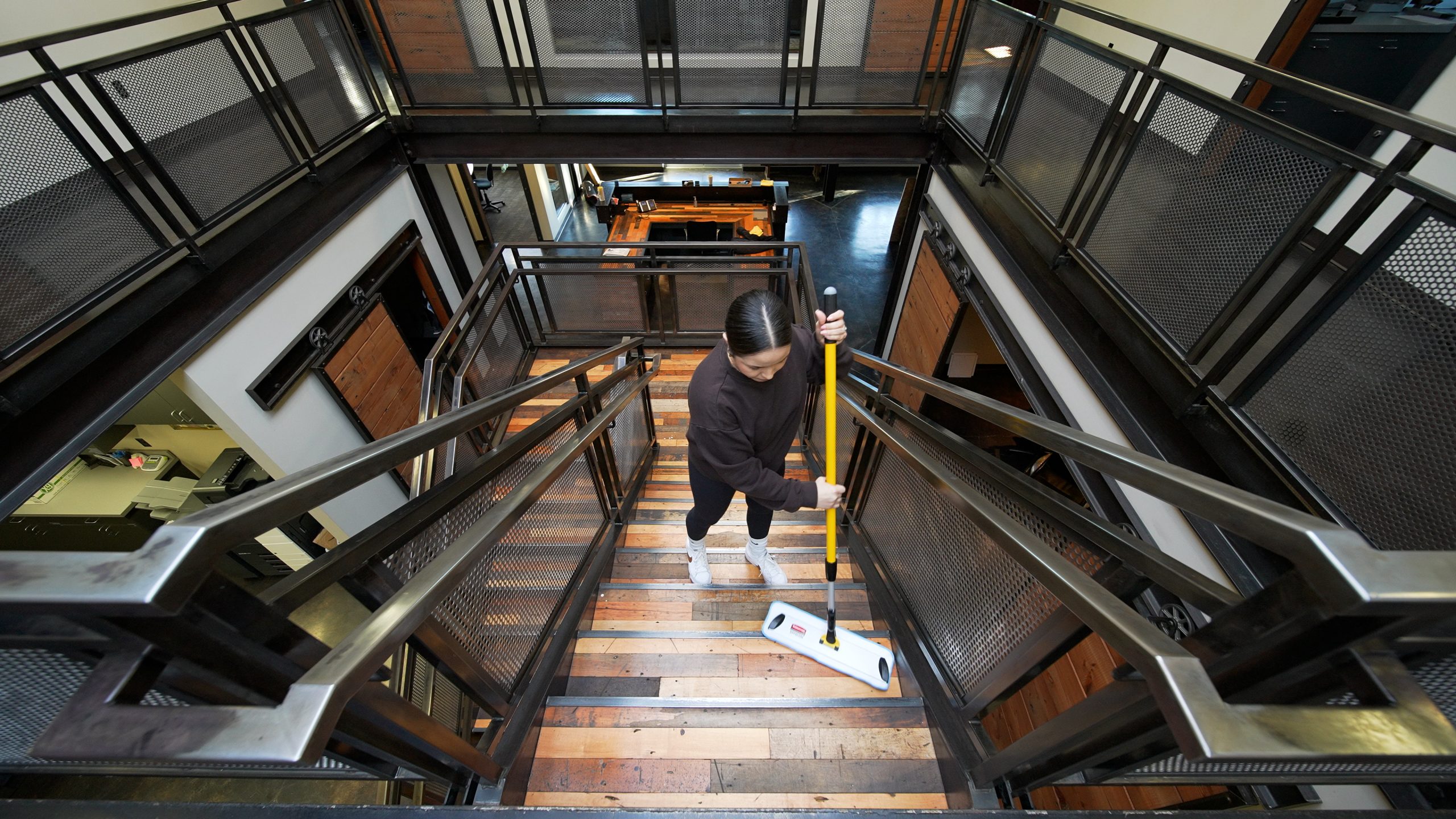 Office Janitorial Services - Choosing the Right Cleaning Schedule Office janitorial Services